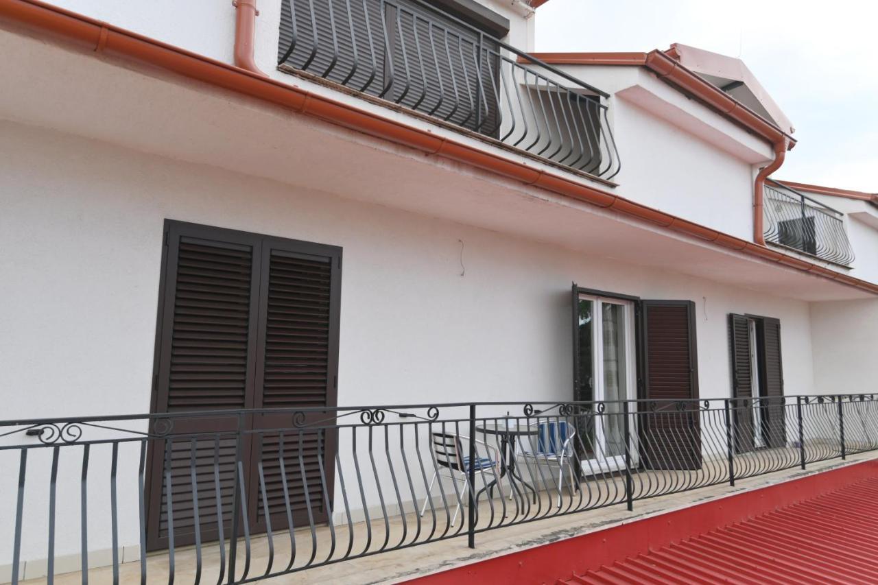 Antonio Apartments Rijeka Ngoại thất bức ảnh